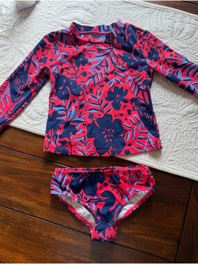 Lilly Pulitzer Girls Rashguard Swimsuit Set in Ruby Red Heron